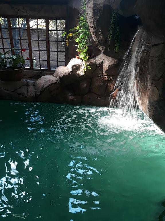 Pride Rock Accommodation มิดเดิลเบิร์ก ภายนอก รูปภาพ